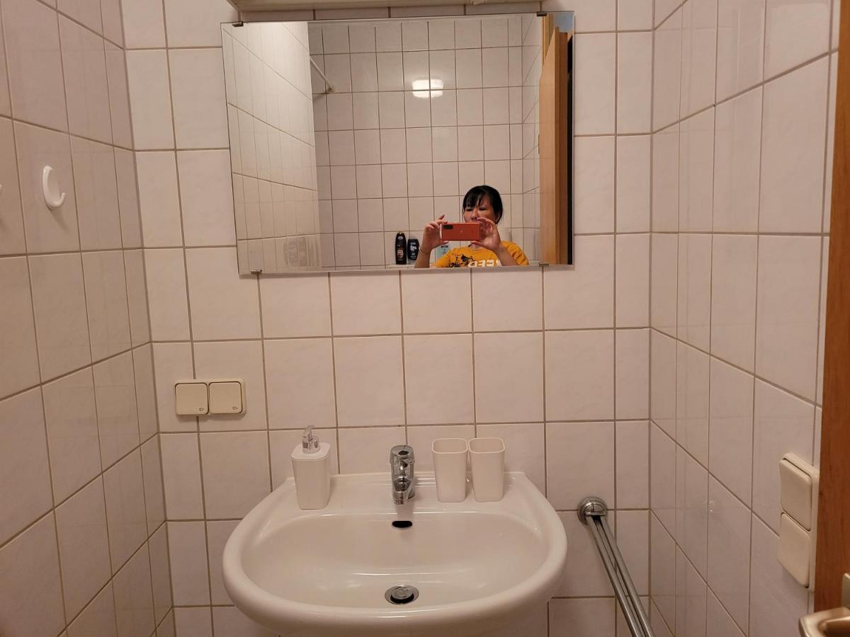 Mickten Hertz Dresden Buitenkant foto